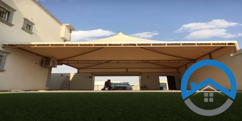 مظلات هرميه