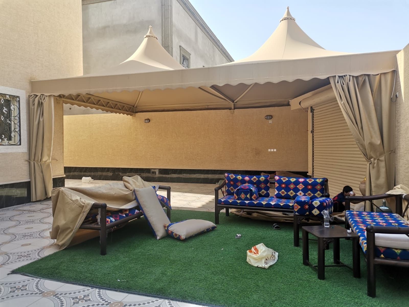 تركيب مظلات بأنواعها