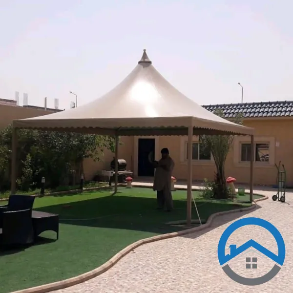 مظلات هرمية