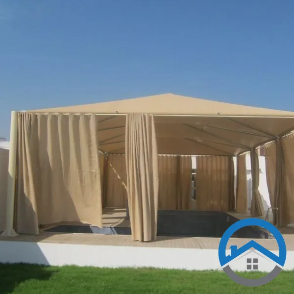 مظلات مسابح