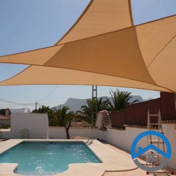 مظلات مسابح